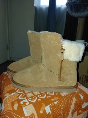 Style & Co. Women's Tan Suede Faux Fur Winter Zip Boots